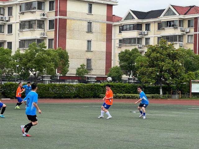 名宿对比布伦森库里引热议